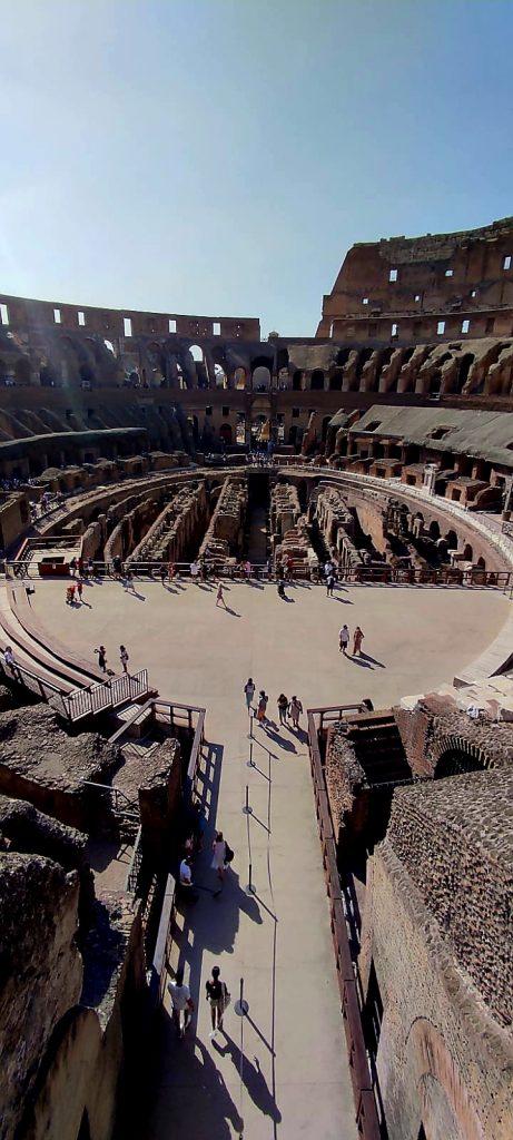 Interior Coliseo Roma