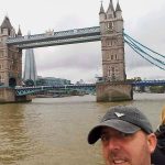 Puente de Londres Visto desde el Rio Tamesis en Londres