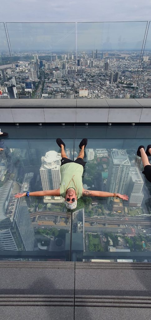 Plataforma de cristal Bangkok Mahanakhon SkyWalk